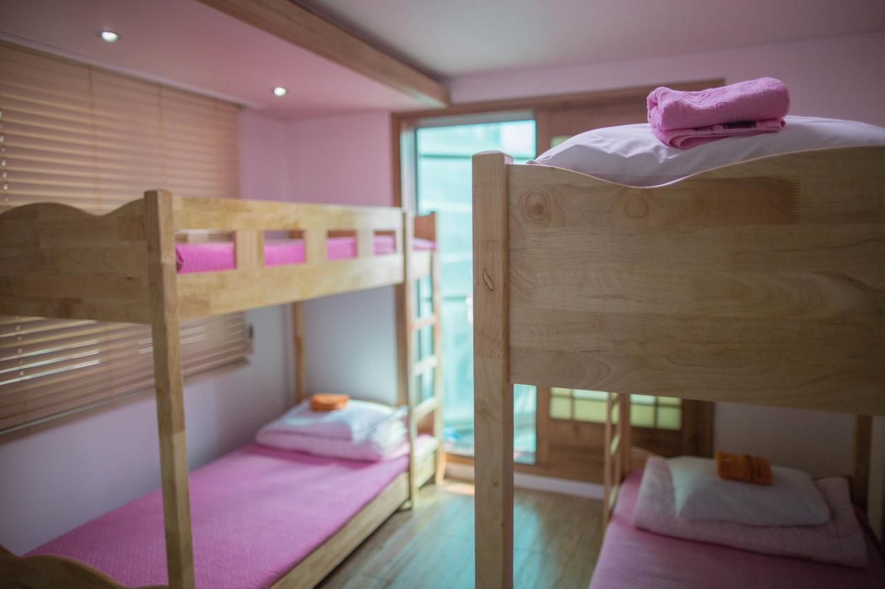 My Mother Guesthouse 済州市 エクステリア 写真