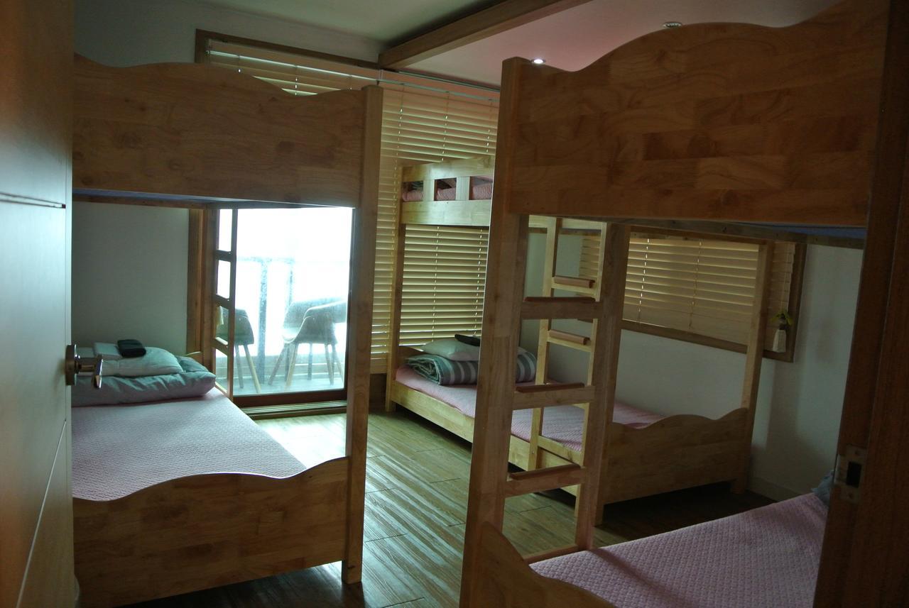 My Mother Guesthouse 済州市 エクステリア 写真